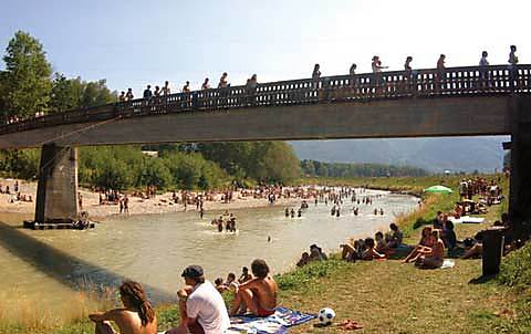 p1_228_2862_img.jpg p1_228_2862_img.jpg